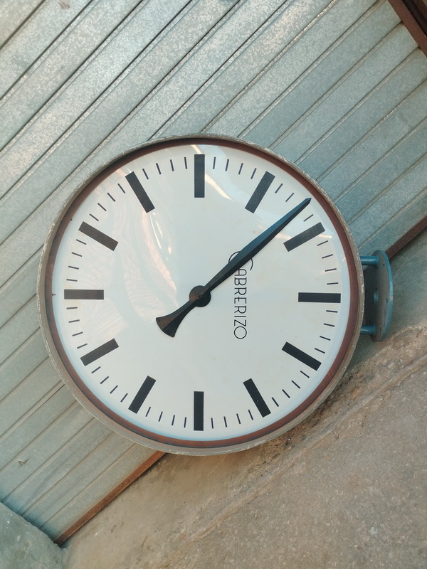 reloj brazo xxl 1agujametalmetactraslucido prof 108 o99 1u